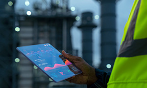 ���Y�E�����\�����[�V�����E��񊈗p�i����DX�EBI�j�x��